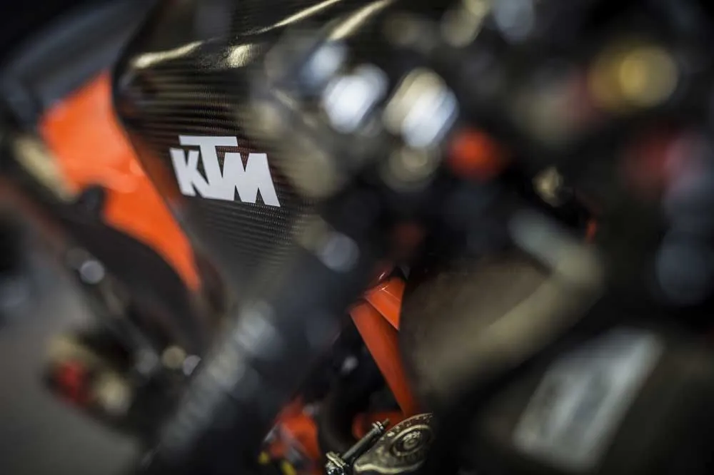 KTM_MotoGP_011