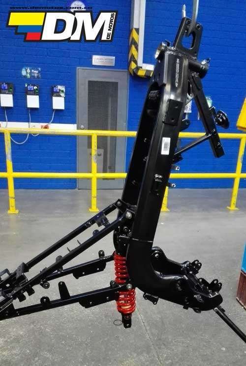 Aniversario de la primera 250 de AKT