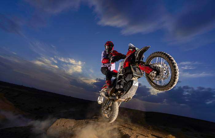 Ducati DesertX Rally Más Extrema