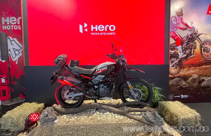 Hero Corferias 02 Hunk 150 XT Hero en el Salón del Automóvil La Revista De Motos